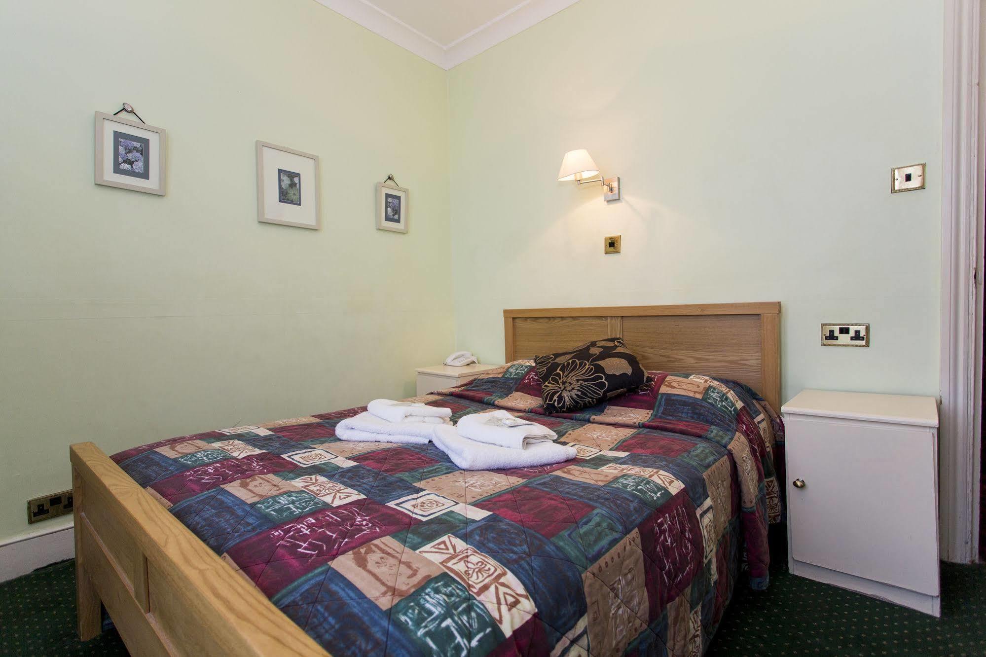 Oyo Ridgeway Hotel Chingford Kültér fotó