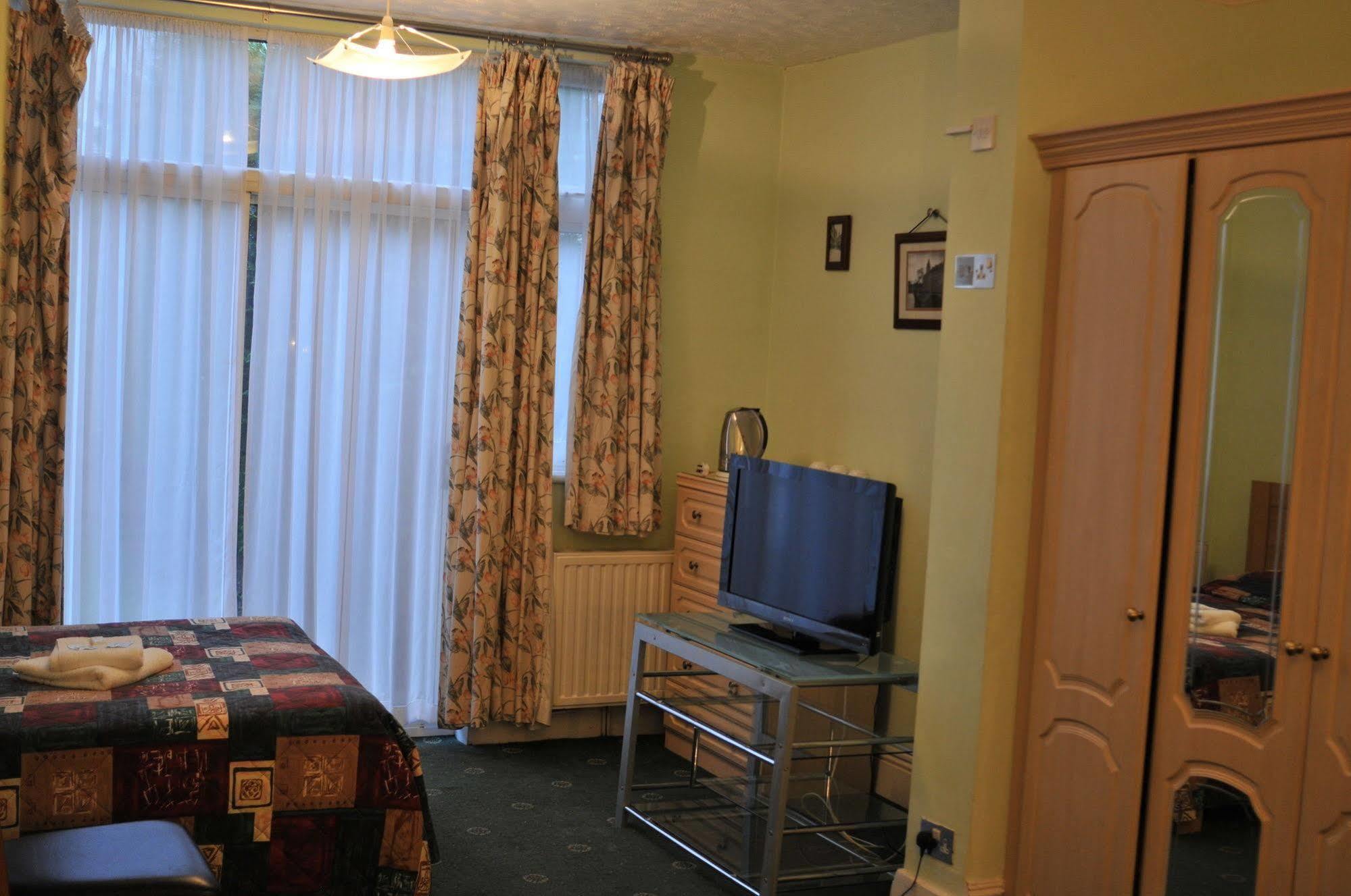 Oyo Ridgeway Hotel Chingford Kültér fotó