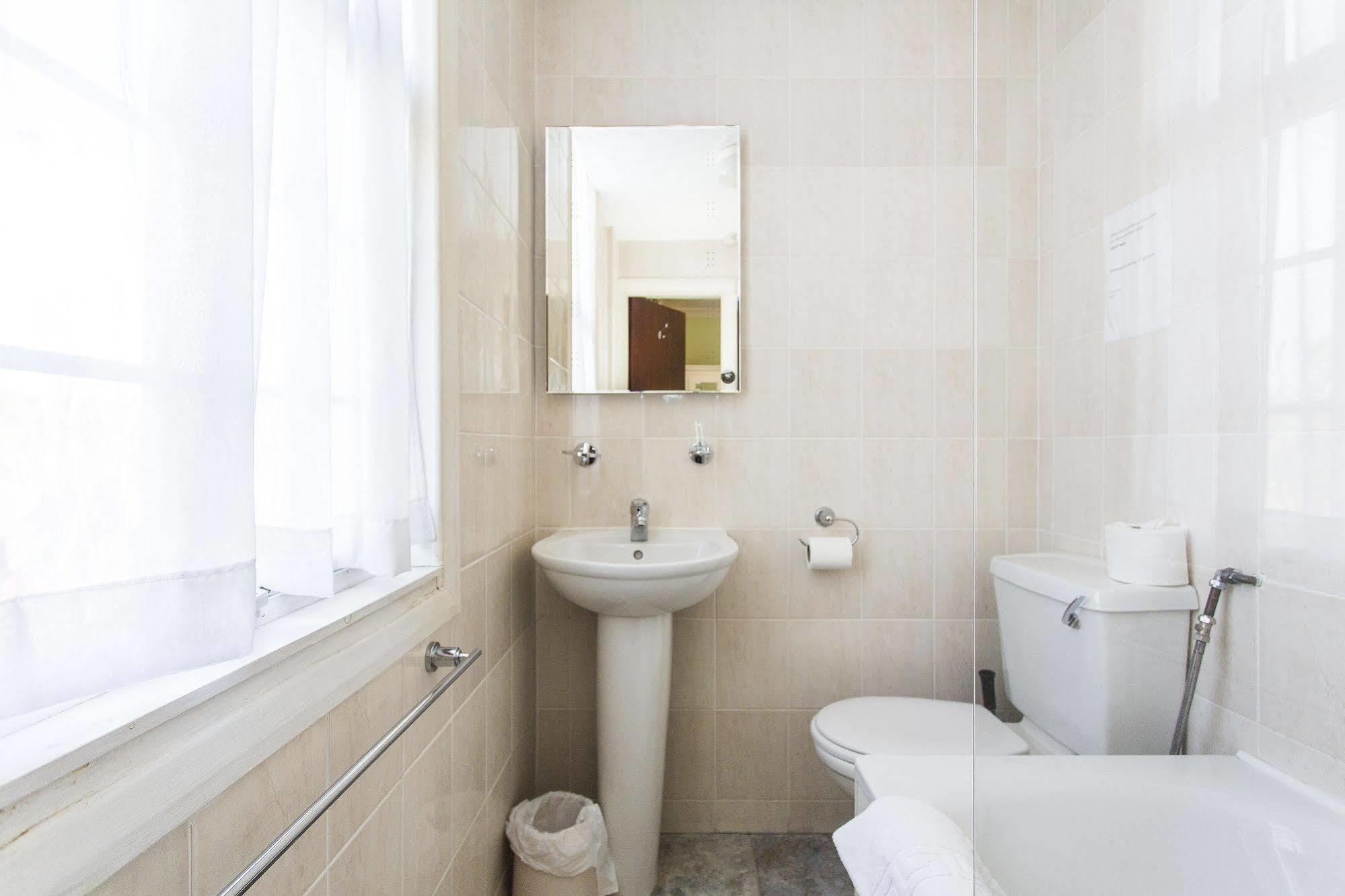 Oyo Ridgeway Hotel Chingford Kültér fotó